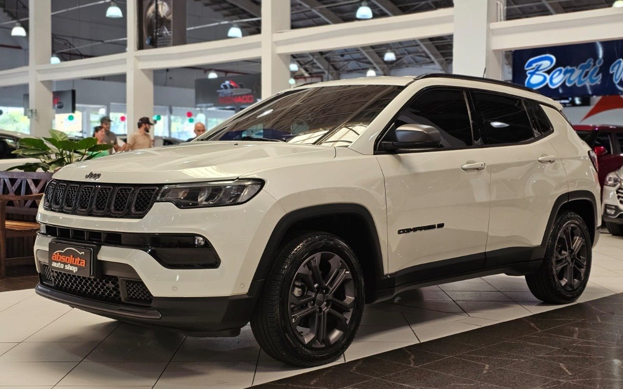 imagem de LONG. T270 1.3 TB 4x2 Flex Aut.